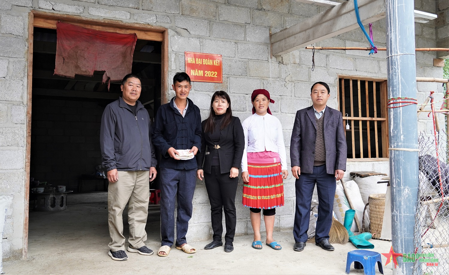 Ấm áp trong những ngôi nhà tình nghĩa